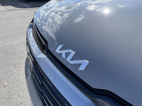 New 2026 Kia Sportage EX image 34