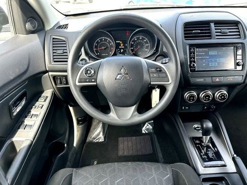 Used 2024 Mitsubishi Outlander Sport 2.0 ES image 20