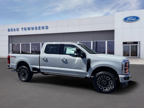 New 2026 Ford F350 Platinum image 4