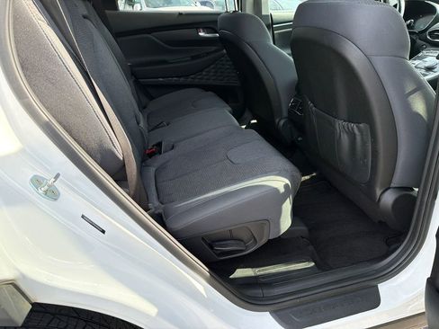 Used 2022 Hyundai Santa Fe SEL w/ Convenience Package FWD image 15