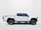 Used 2021 Toyota Tacoma TRD Off-Road image 4