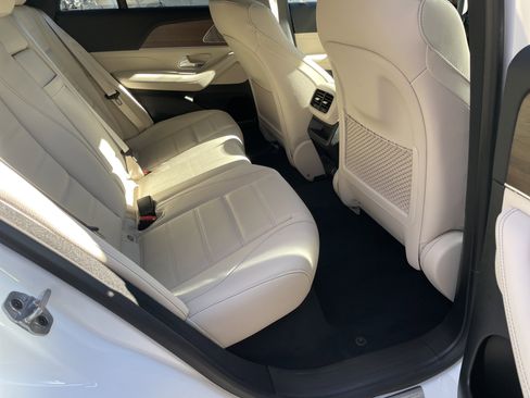 New 2026 Mercedes-Benz GLE 450 GLE 450 4MATIC Coupe image 39