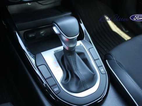 Used 2024 Kia Forte GT-Line w/ GT-Line Premium Package image 17