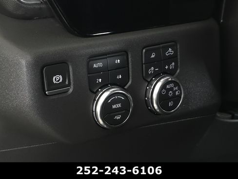Used 2024 GMC Sierra 1500 SLT w/ SLT Premium Package AWD/4WD image 22