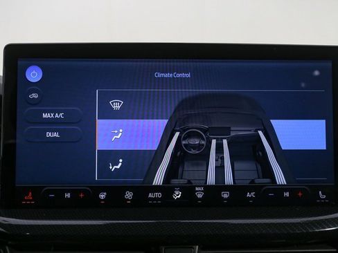 Used 2024 Ford Escape ST-Line w/ Tech Pack #1 image 22