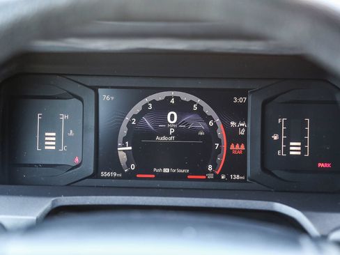 Certified 2024 Toyota Tacoma SR5 AWD/4WD image 29