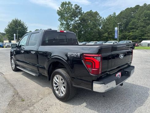 Used 2025 Ford F150 Lariat w/ Equipment Group 502A High AWD/4WD image 3