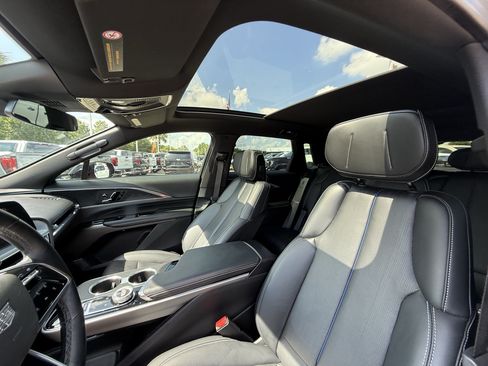 Used 2024 Cadillac Lyriq Sport RWD image 27