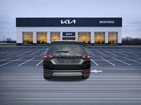 Used 2023 Honda Pilot Elite image 7