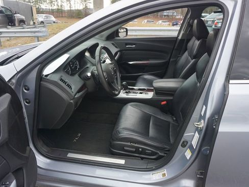 Used 2015 Acura TLX w/ Technology Package image 2