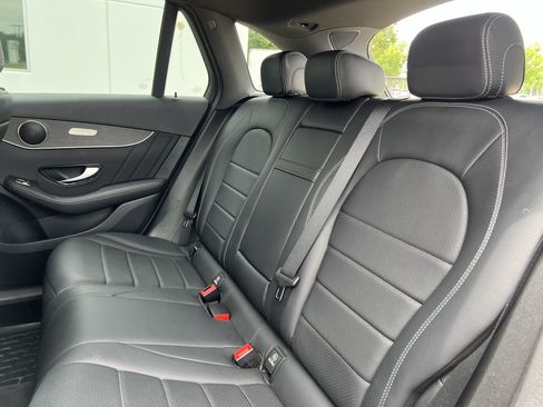 Certified 2022 Mercedes-Benz GLC 300 image 32