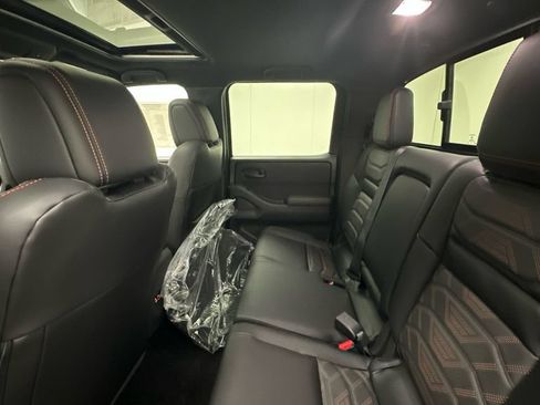 New 2026 Nissan Frontier PRO-4X w/ Pro Premium Package AWD/4WD image 10