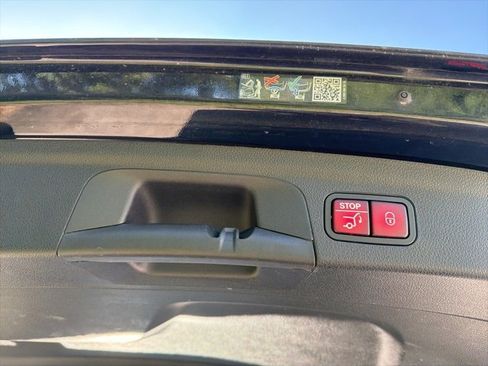 Used 2024 Mercedes-Benz GLE 350 4MATIC image 31