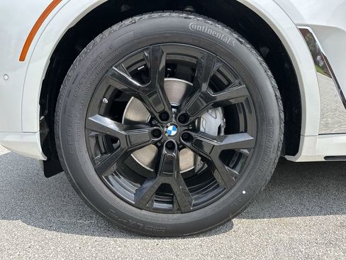 Used 2025 BMW X7 xDrive40i image 30