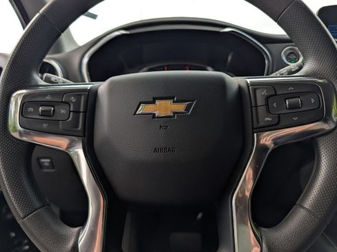Used 2025 Chevrolet Blazer LT AWD/4WD image 26