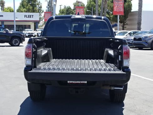 Certified 2020 Toyota Tacoma TRD Sport w/ Technology Package RWD image 15