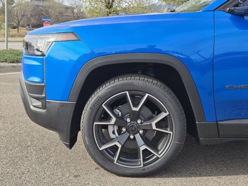 New 2026 Jeep Cherokee Overland w/ Trailer Tow Group AWD/4WD image 5