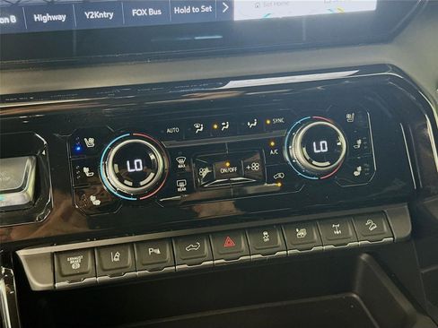 Certified 2024 GMC Sierra 2500 AT4X AWD/4WD image 18