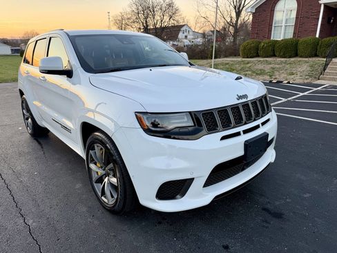 Used 2018 Jeep Grand Cherokee Trackhawk image 10