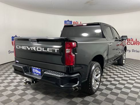 Used 2019 Chevrolet Silverado 1500 Custom w/ Custom Value Package RWD image 3