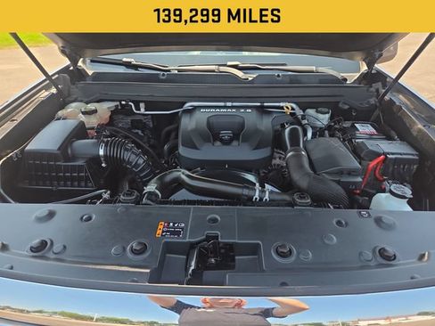 Used 2017 GMC Canyon SLE w/ SLE Convenience Package AWD/4WD image 4
