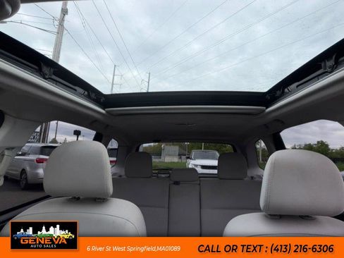 Used 2014 Subaru Forester 2.5i Premium w/ All-Weather Package AWD/4WD image 19