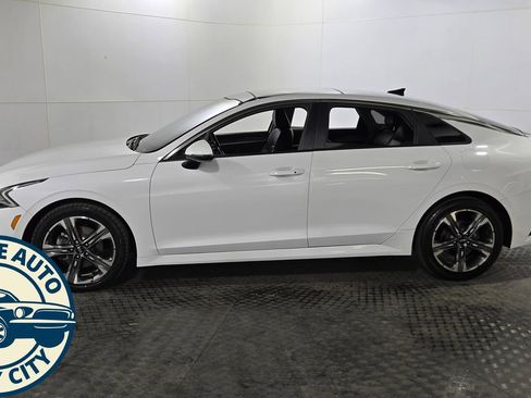 Used 2021 Kia K5 EX w/ EX Premium Package FWD image 4