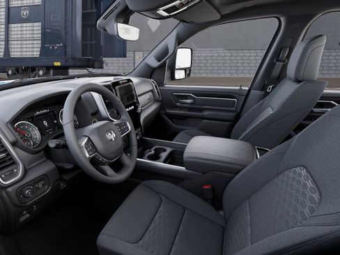 New 2026 RAM 1500 4x4 Crew Cab image 22