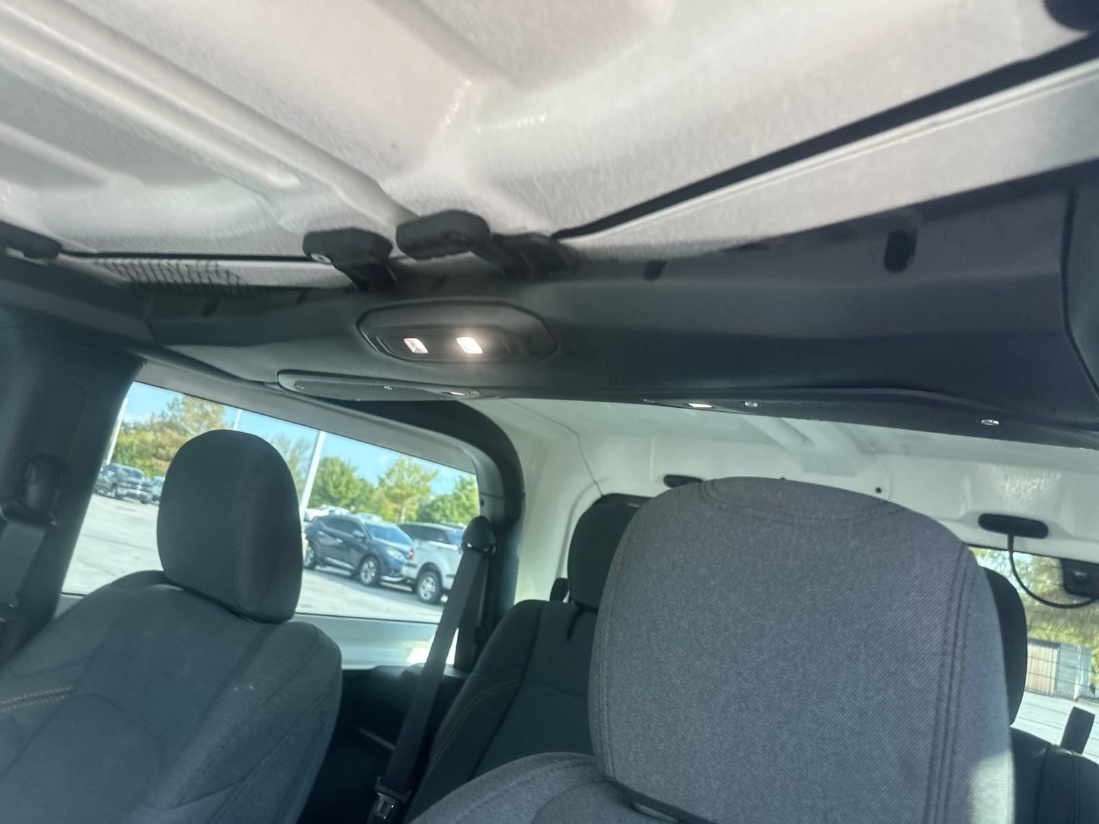 Used 2026 Jeep Wrangler Sport AWD/4WD image 13