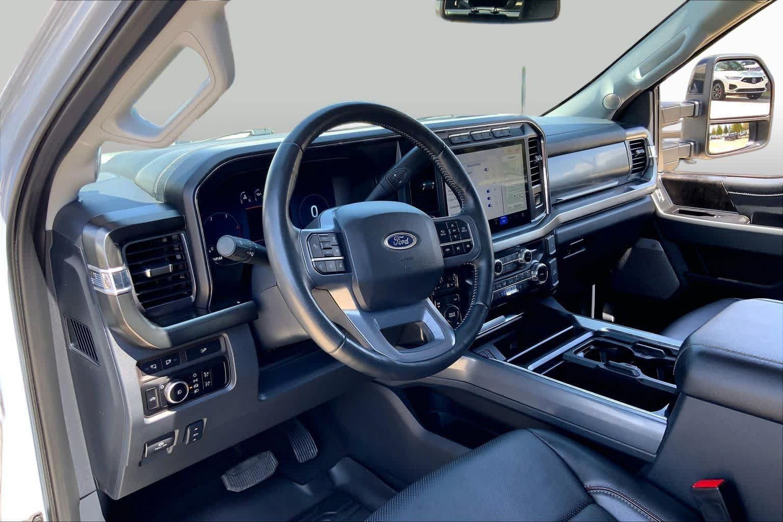 Used 2024 Ford F250 Lariat w/ Lariat Ultimate Package AWD/4WD image 18