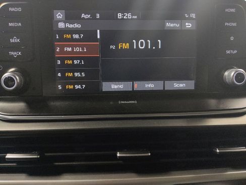 Used 2020 Kia Telluride LX image 25