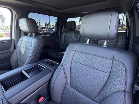 Used 2025 Toyota Tundra Limited image 19