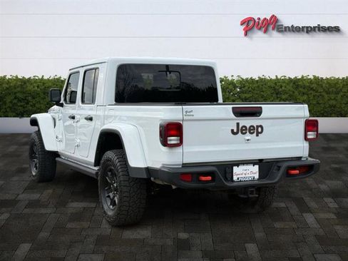 Used 2023 Jeep Gladiator Mojave w/ Trailer Tow Package image 3
