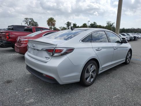 Used 2016 Hyundai Sonata Limited w/ Option Group 02 FWD image 8