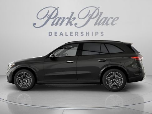 Used 2026 Mercedes-Benz GLC 300 4MATIC image 8