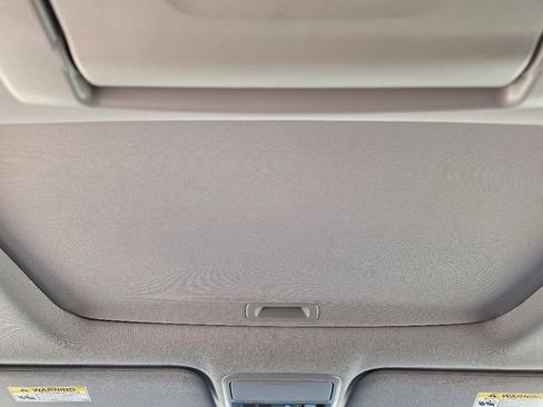 Used 2024 Honda Odyssey Elite image 31