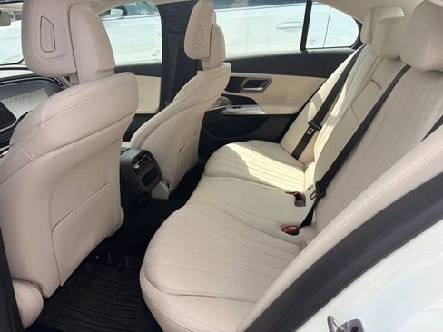 Used 2024 Mercedes-Benz E 450 4MATIC Sedan image 13