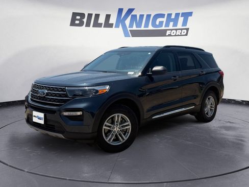 Used 2023 Ford Explorer XLT w/ Equipment Group 202A AWD/4WD image 1