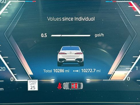 Used 2023 BMW 740i w/ Parking Assistance Package image 12