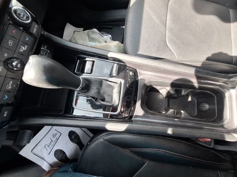 Used 2022 Jeep Compass Latitude image 12