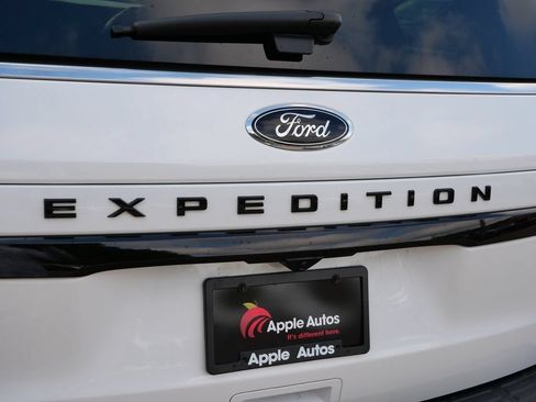 Certified 2023 Ford Expedition Limited AWD/4WD image 8