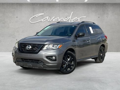 Used 2018 Nissan Pathfinder 4WD image 1