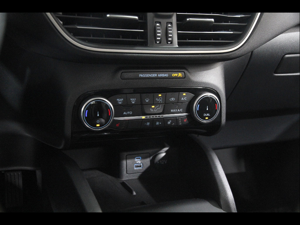 Used 2022 Ford Escape SEL w/ SEL Stealth AWD Package image 15