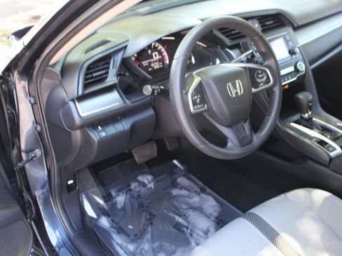 Used 2018 Honda Civic LX image 7