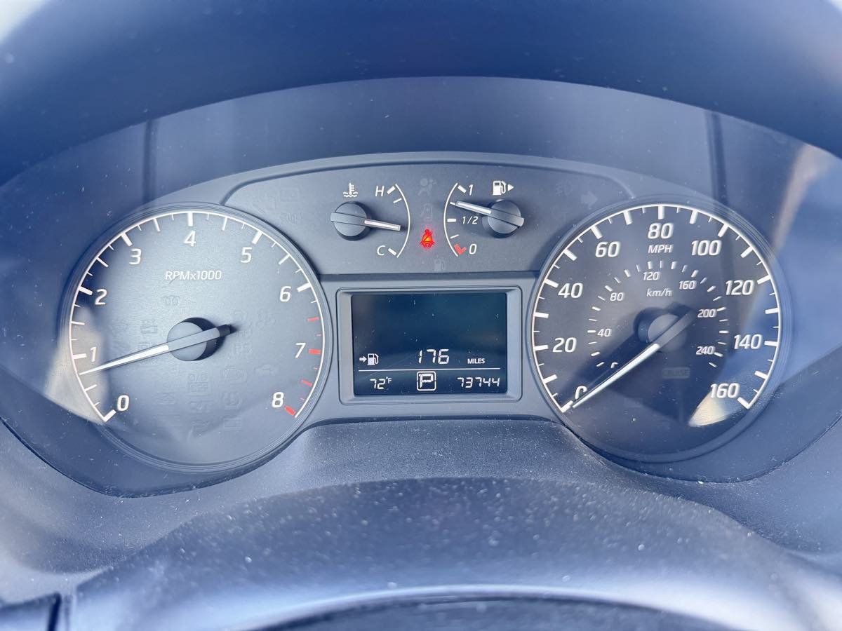 Used 2015 Nissan Sentra S FWD image 39