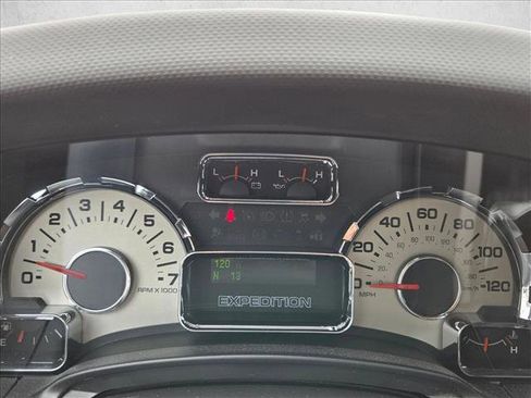 Used 2012 Ford Expedition EL Limited RWD image 13