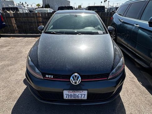 Used 2015 Volkswagen GTI SE FWD image 5