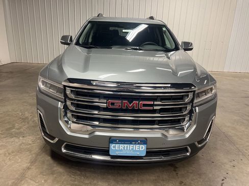 Certified 2023 GMC Acadia SLE w/ Driver Convenience Package image 3