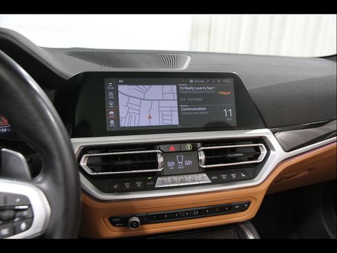 Used 2023 BMW 430i xDrive Convertible w/ M Sport Package AWD/4WD image 10