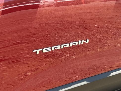 New 2026 GMC Terrain Elevation FWD image 32